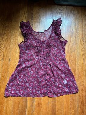 Converse Burgundy Floral Ruffle Sleeveless Camisole